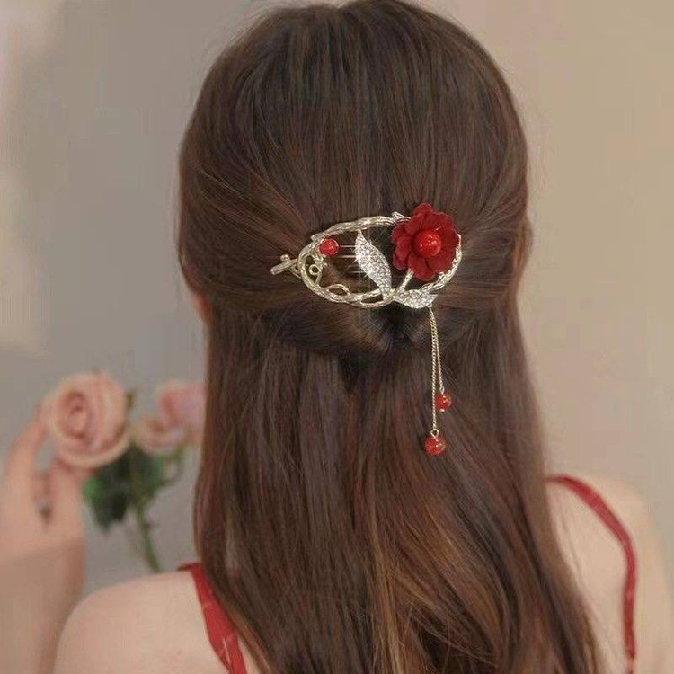 گیره مو چفتی گل رز با طراحی خاص کد ۲۷۱۷