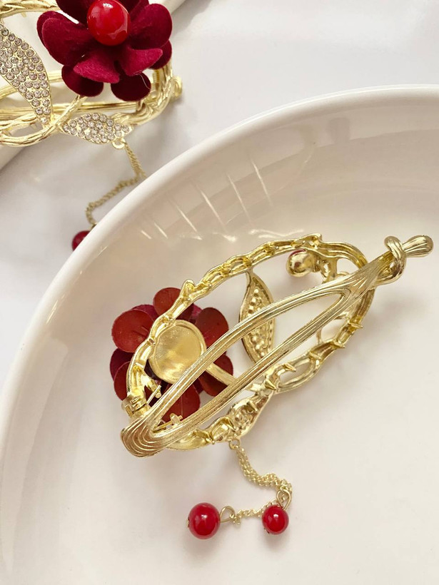 گیره مو چفتی گل رز با طراحی خاص کد ۲۷۱۷